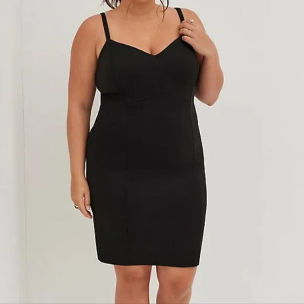 NWT Torrid Mini Scuba Lace-Up Bodycon Dress - Picture 2 of 7